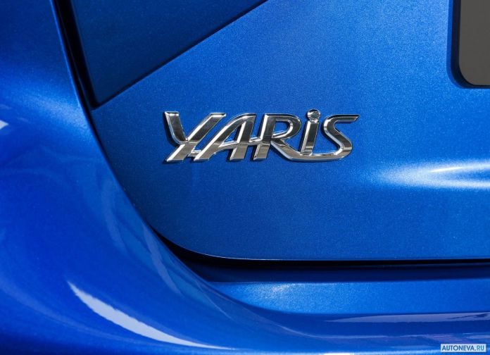 2017 Toyota Yaris - фотография 26 из 28