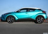 toyota_2018_c_hr_us_version_016.jpg
