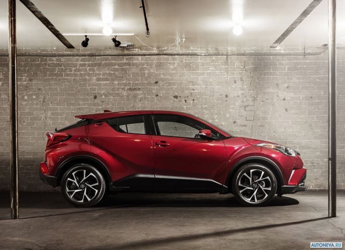 2018 Toyota C-HR US-version - фотография 17 из 95