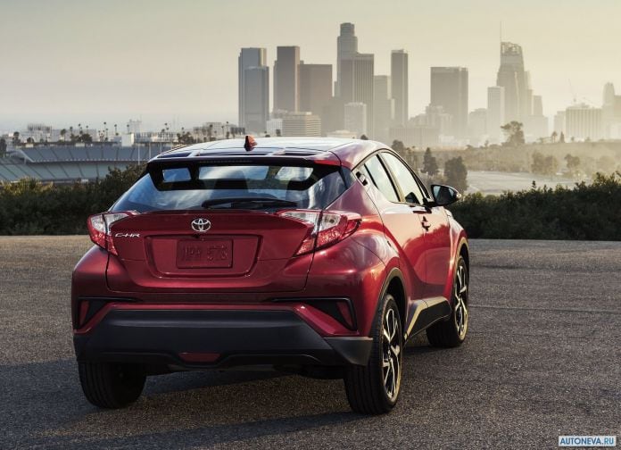 2018 Toyota C-HR US-version - фотография 26 из 95