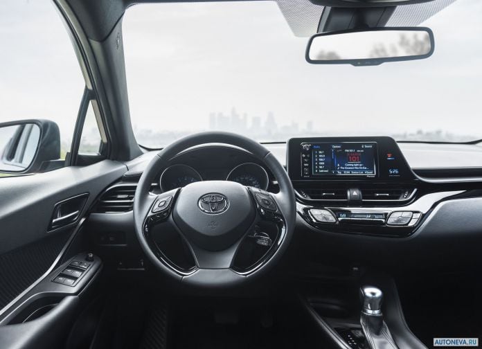 2018 Toyota C-HR US-version - фотография 42 из 95