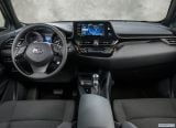 toyota_2018_c_hr_us_version_045.jpg