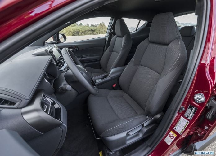 2018 Toyota C-HR US-version - фотография 47 из 95