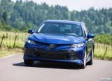 toyota_2018_camry_036.jpg