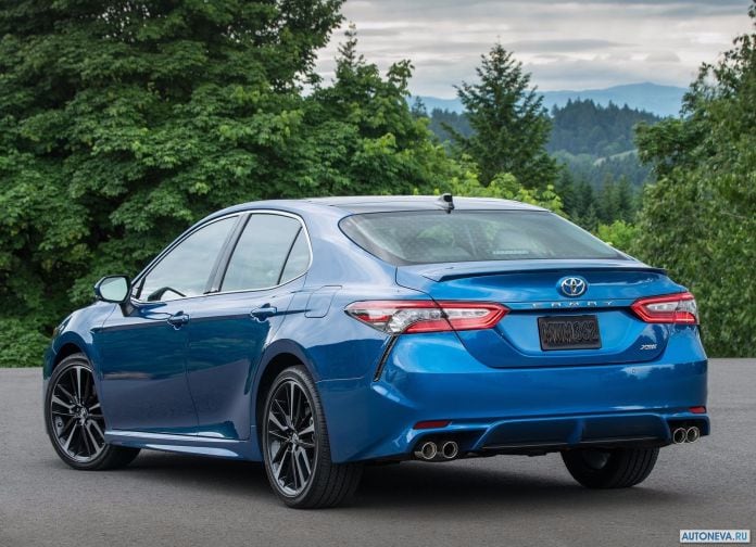 2018 Toyota Camry USA - фотография 57 из 111