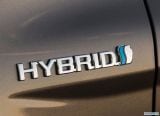 toyota_2018_camry_100.jpg