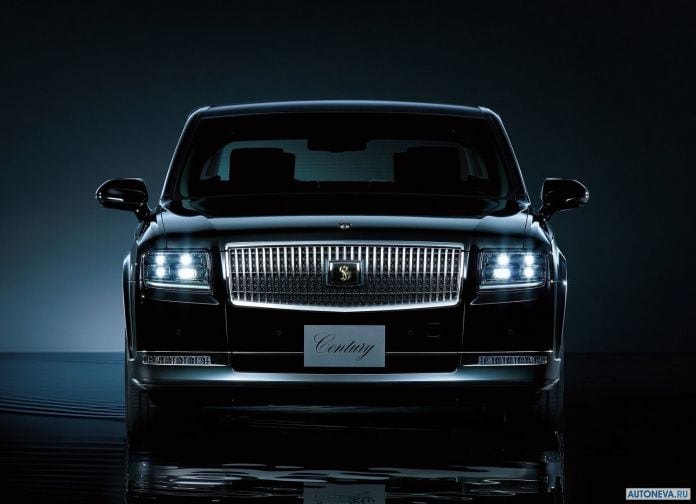 2018 Toyota Century - фотография 4 из 37