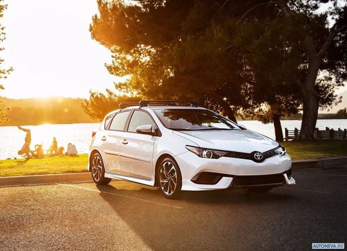 2018 Toyota Corolla Im - фотография 1 из 22