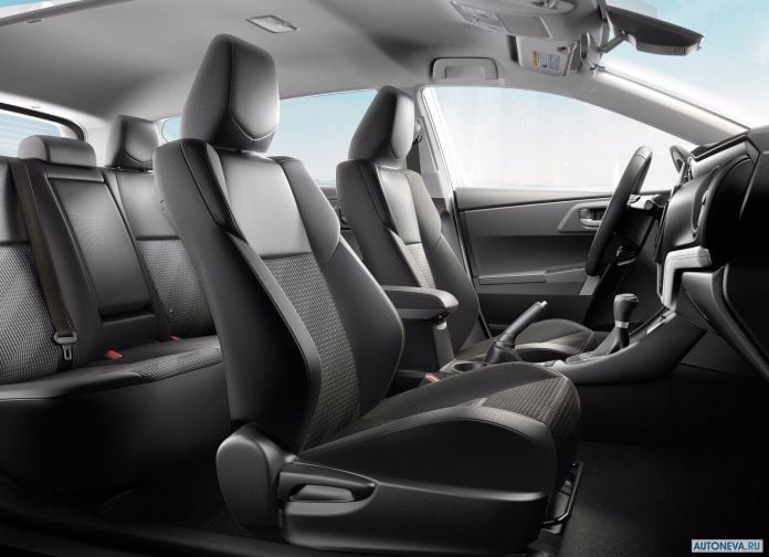 2018 Toyota Corolla Im - фотография 8 из 22