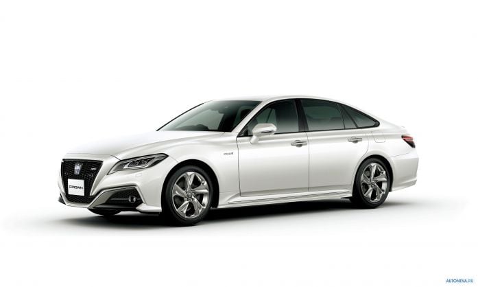 2018  Toyota Crown RS Advance - фотография 3 из 11