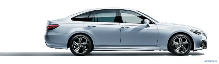 2018  Toyota Crown RS Advance - фотография 5 из 11