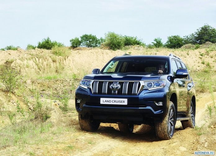2018 Toyota Land Cruiser Prado - фотография 5 из 24