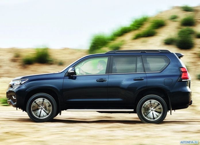 2018 Toyota Land Cruiser Prado - фотография 11 из 24