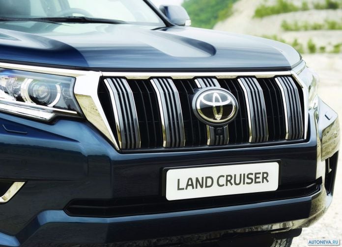 2018 Toyota Land Cruiser Prado - фотография 20 из 24