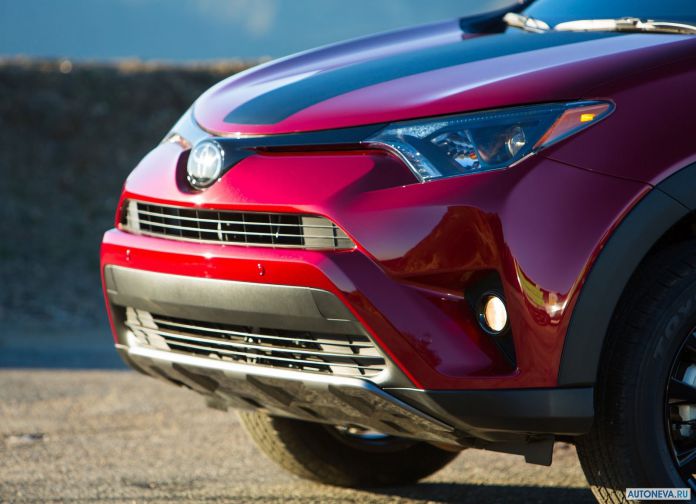 2018 Toyota Rav4 Adventure - фотография 10 из 15