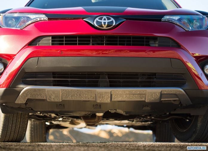 2018 Toyota Rav4 Adventure - фотография 11 из 15