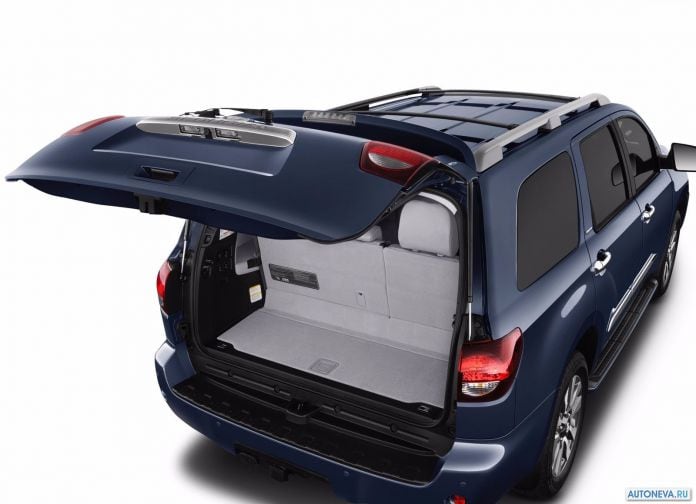 2018 Toyota Sequoia - фотография 7 из 26
