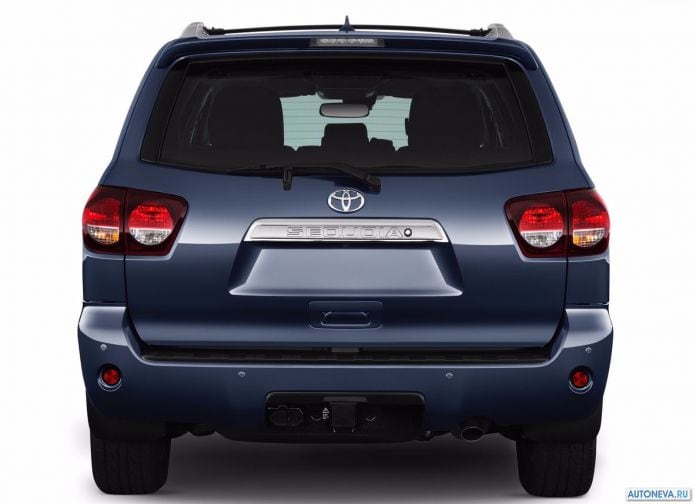 2018 Toyota Sequoia - фотография 9 из 26