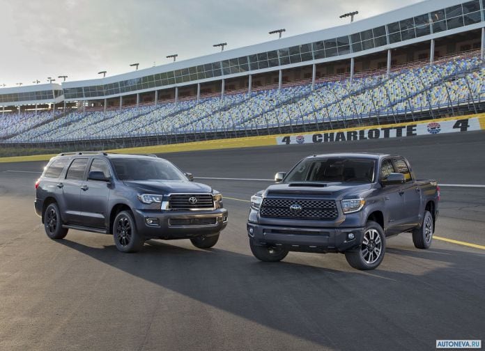 2018 Toyota Sequoia TRD Sport - фотография 5 из 9