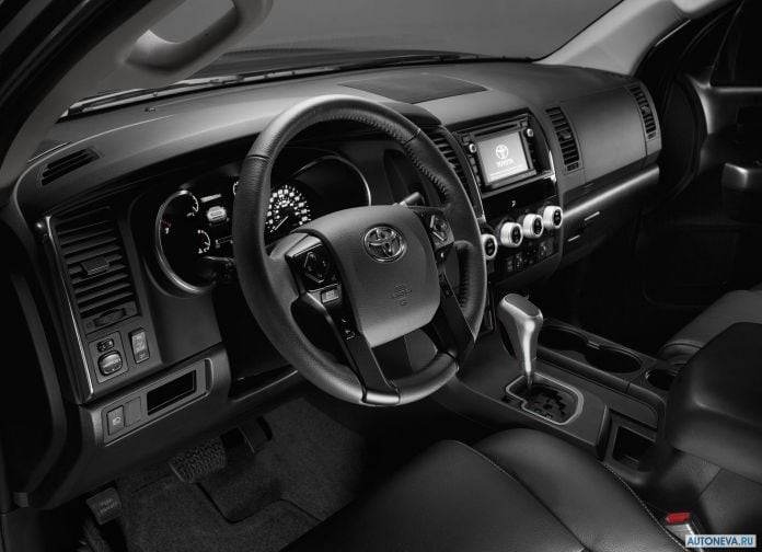 2018 Toyota Sequoia TRD Sport - фотография 6 из 9