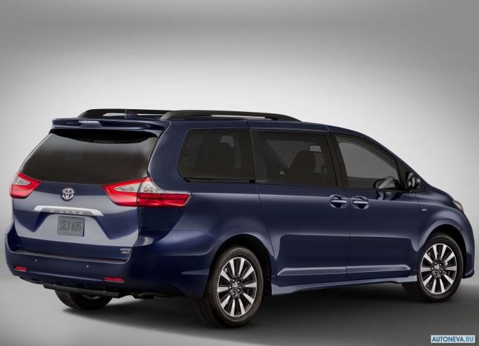 2018 Toyota Sienna - фотография 3 из 11