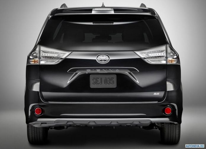 2018 Toyota Sienna - фотография 8 из 11