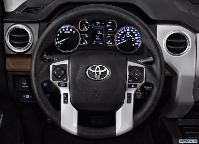 2018 Toyota Tundra - фотография 8 из 20