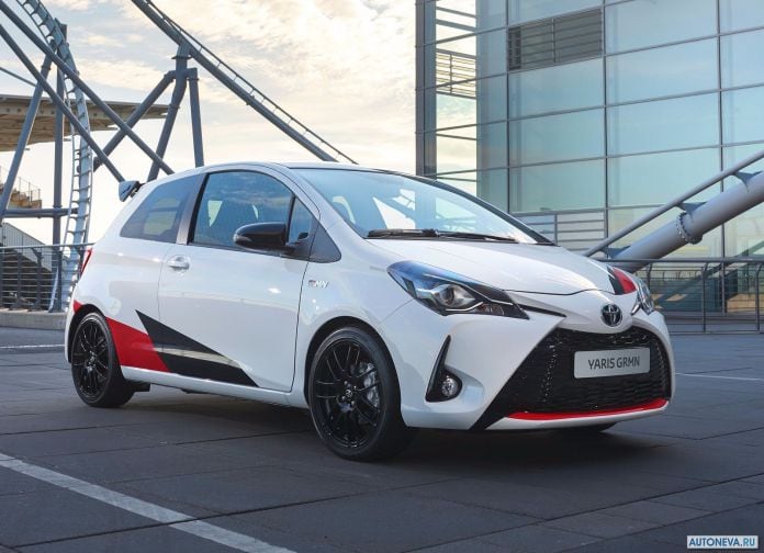 2018 Toyota Yaris GRMN - фотография 1 из 31