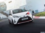 toyota_2018_yaris_grmn_013.jpg