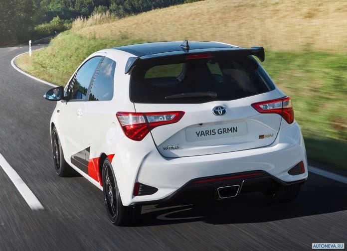 2018 Toyota Yaris GRMN - фотография 20 из 31