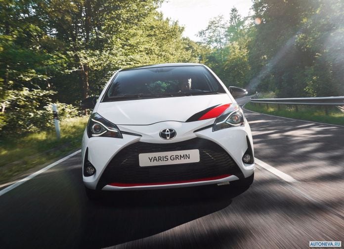 2018 Toyota Yaris GRMN - фотография 22 из 31