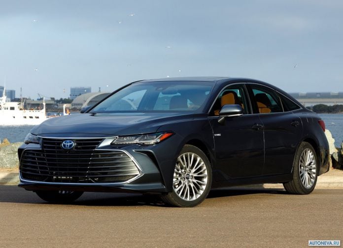 2019 Toyota Avalon - фотография 3 из 173