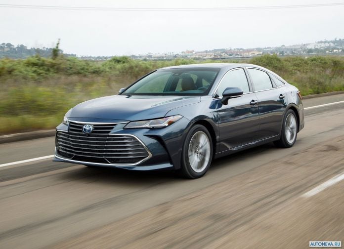 2019 Toyota Avalon - фотография 9 из 173