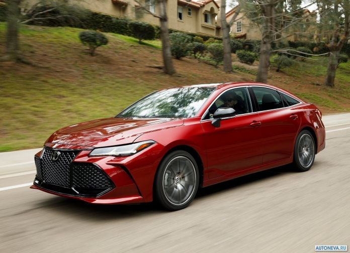 2019 Toyota Avalon - фотография 14 из 173