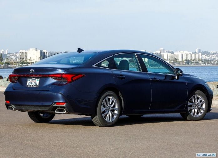 2019 Toyota Avalon - фотография 23 из 173