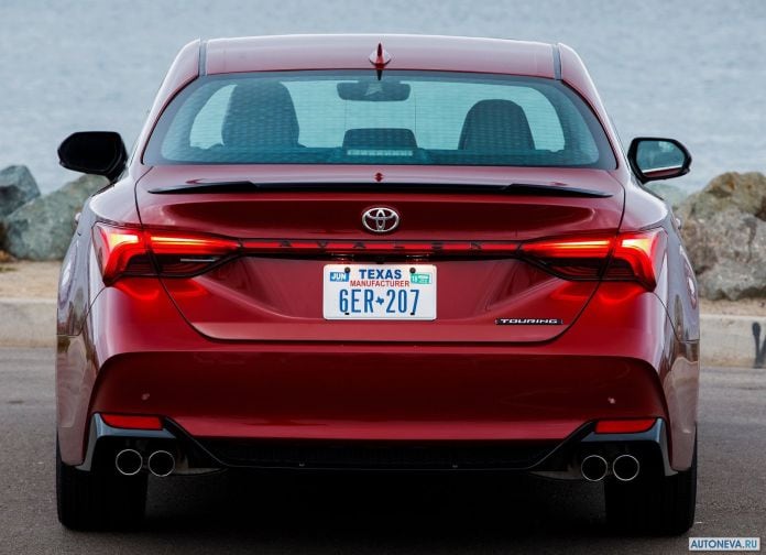 2019 Toyota Avalon - фотография 37 из 173
