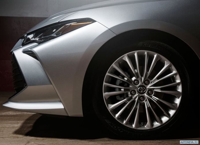 2019 Toyota Avalon - фотография 161 из 173
