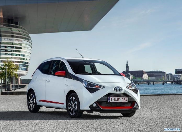 2019 Toyota Aygo - фотография 3 из 103