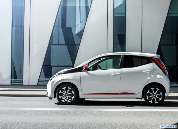2019 Toyota Aygo - фотография 35 из 103