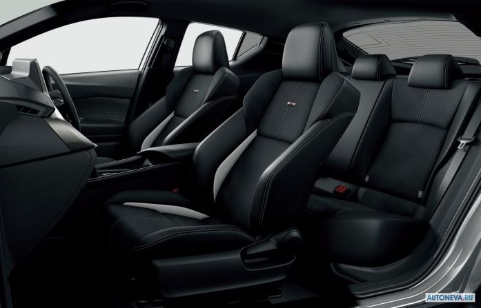 2019 Toyota C-HR GR Sport - фотография 4 из 5 2019 Toyota C-HR GR Sport - фотография 4 из 5