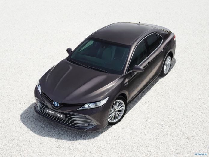 2019 Toyota Camry Hybrid EU - фотография 36 из 40