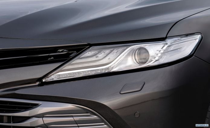2019 Toyota Camry Hybrid EU - фотография 40 из 40