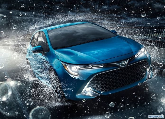 2019 Toyota Corolla Hatchback - фотография 8 из 110