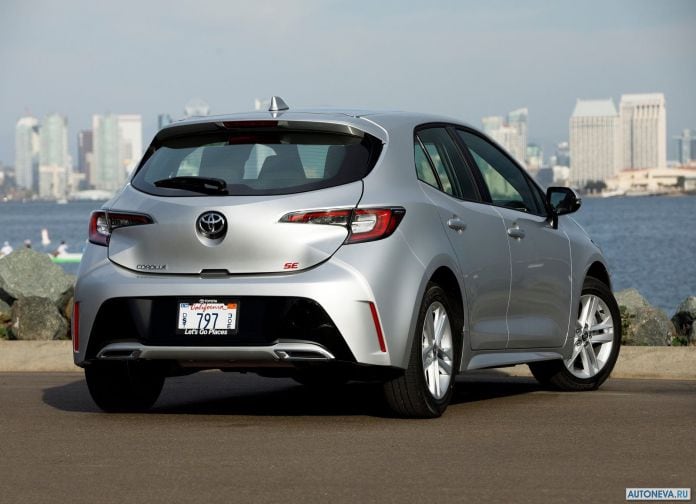 2019 Toyota Corolla Hatchback - фотография 19 из 110