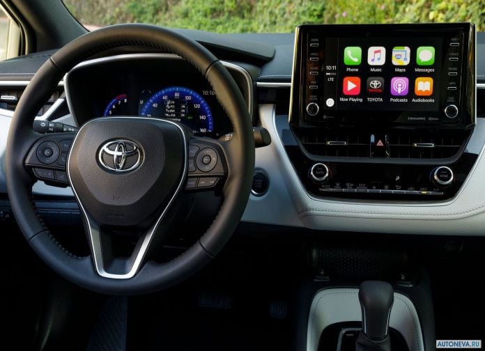 2019 Toyota Corolla Hatchback - фотография 38 из 110