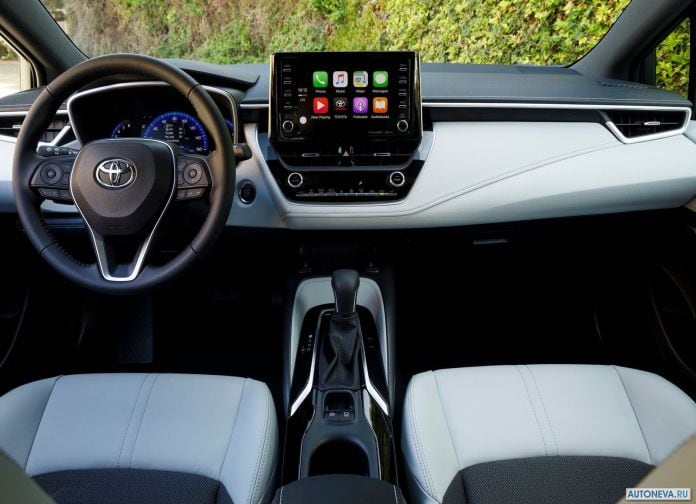 2019 Toyota Corolla Hatchback - фотография 40 из 110