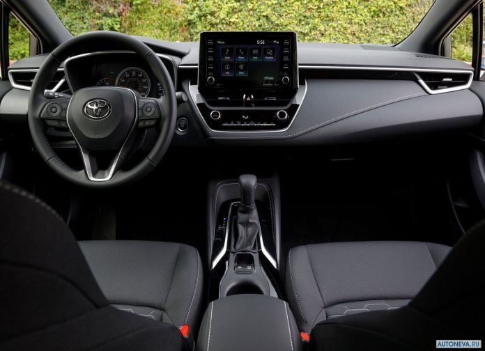 2019 Toyota Corolla Hatchback - фотография 41 из 110