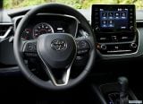 toyota_2019_corolla_hatchback_043.jpg