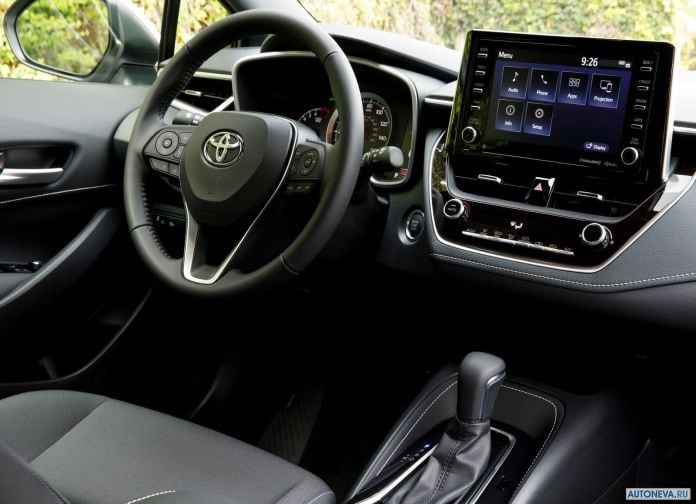 2019 Toyota Corolla Hatchback - фотография 44 из 110