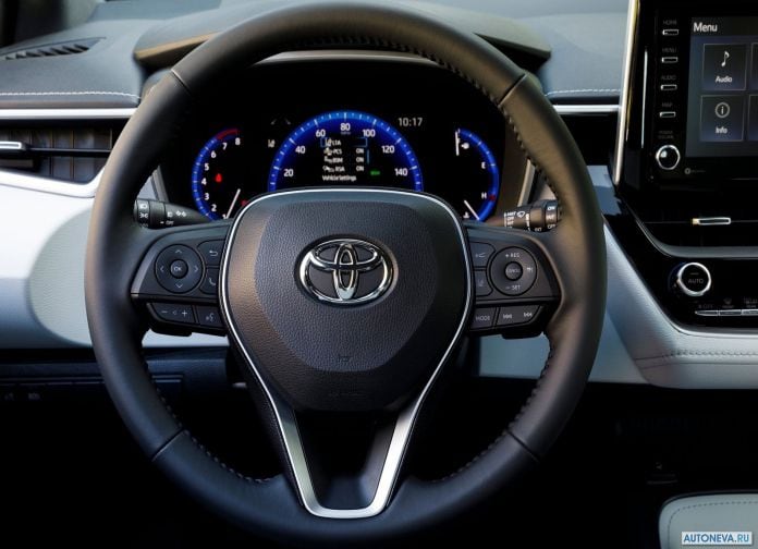 2019 Toyota Corolla Hatchback - фотография 48 из 110